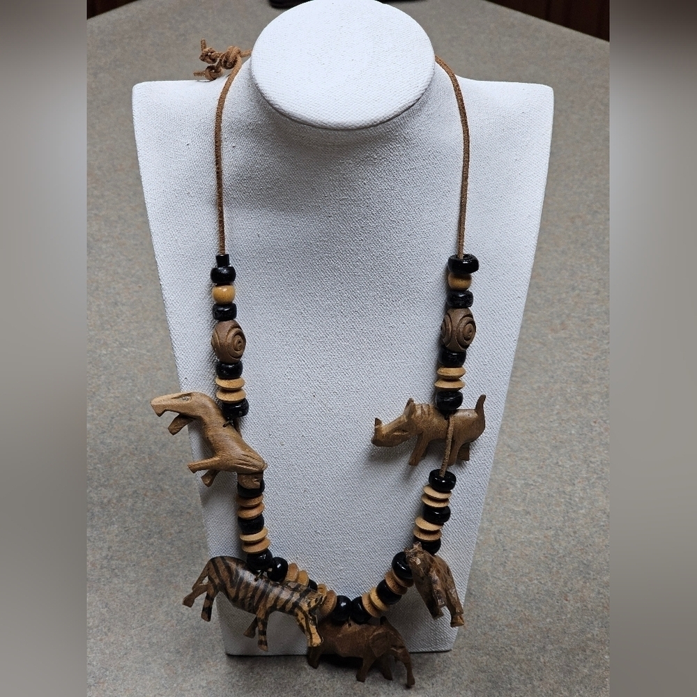 Vintage Ethnic Wooden Carved African Safari Animal Necklace